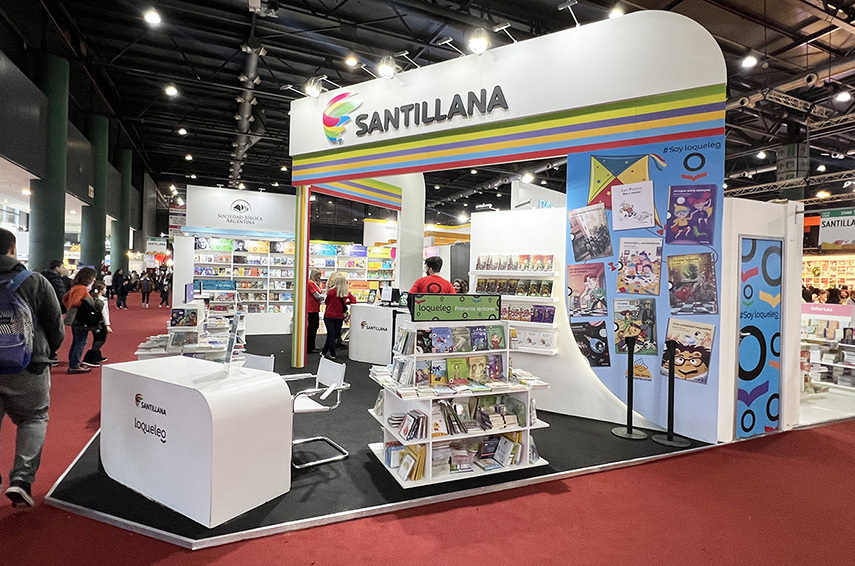 SANTILLLANA, STAND en la 48º Feria del Libro de Buenos Aires